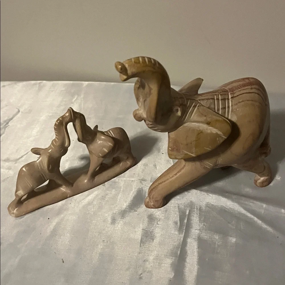 Elegant Tan Elephant Sculpture Set - Picture 3 of 3